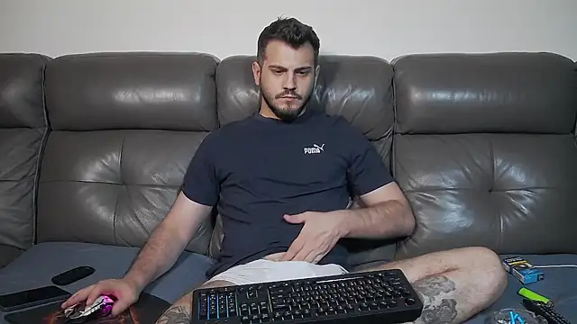 Chat XXX en directo de CrazyDom1