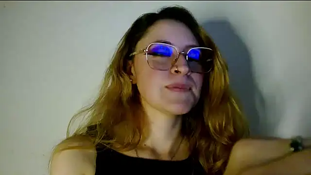 Juls_winter_ Chat XXX in diretta