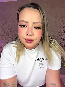GenesisBlaze 라이브 XXX 채팅