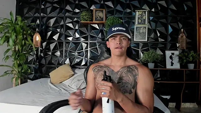 elliot_colton 라이브 XXX 채팅