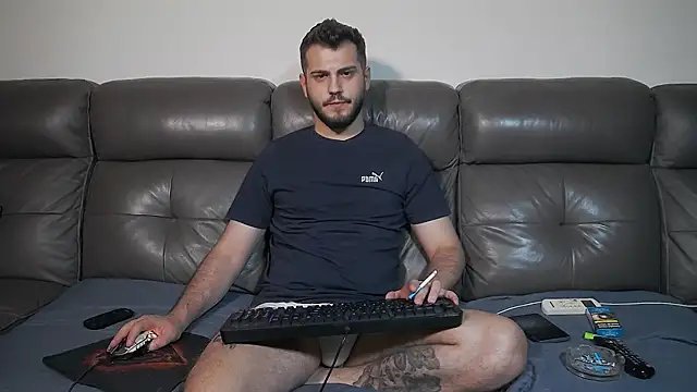 CrazyDom1 Adlı Modelin Canlı XXX Sohbeti