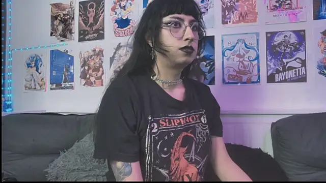 snowblack_'s Live XXX Chat