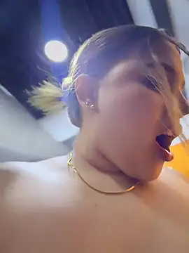 Colibri_xxx 现场XXX聊天