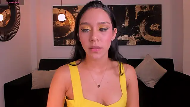 AmaliaCrus Chat XXX in diretta