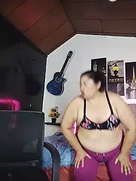 Chat XXX en directo de Keyla01_