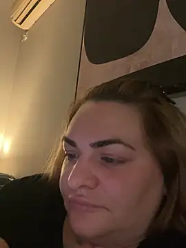 HeyBABYGIRL's Live XXX Chat