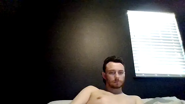 Chat XXX en directo de Mikecloudyhawk