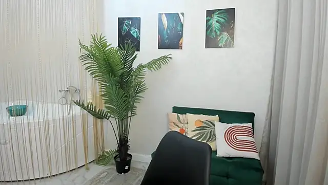 WishToBloom Adlı Modelin Canlı XXX Sohbeti