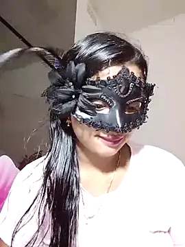 Sweetie_250 Adlı Modelin Canlı XXX Sohbeti