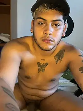 Chat +18 de Saul_88 ao vivo
