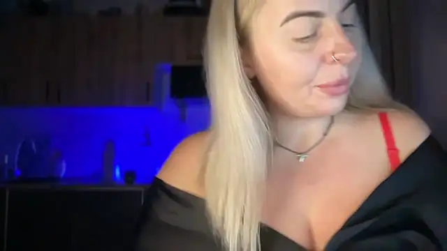 Chat +18 de Lisorine ao vivo