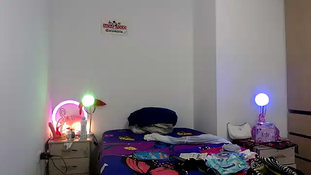 Doll_sary Adlı Modelin Canlı XXX Sohbeti