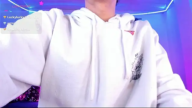 Ethan_Boyy – Naživo XXX chat