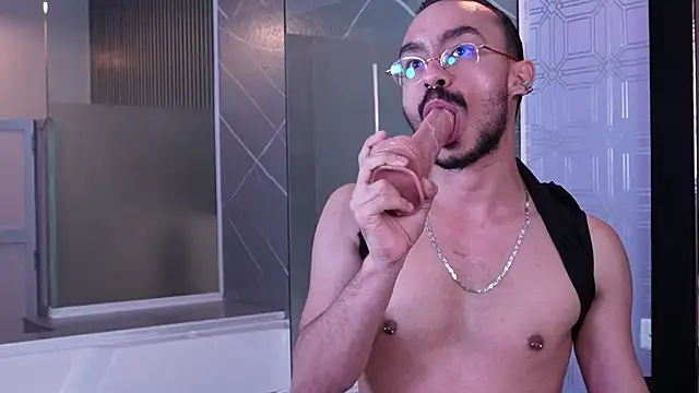 แชท XXX สดของ thomas_montiel