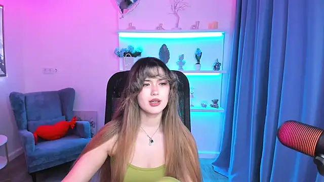 AnneTLi Chat XXX in diretta