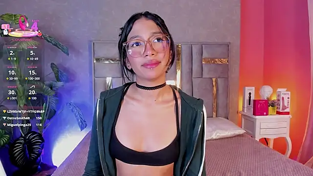 Tyla_Ks' Live XXX Chat