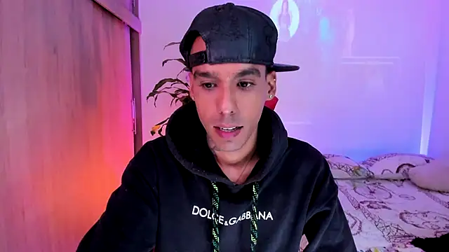 XXX chat uživo modela Damianwhite
