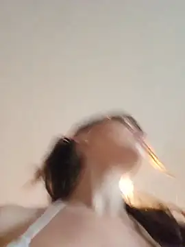 LilyOrionのライブXXXチャット