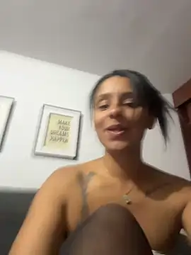 J_loren Chat XXX live