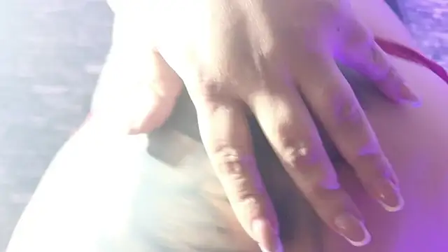 TokyoSky 라이브 XXX 채팅