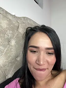 DaniRivers_ Live XXX-chat