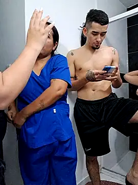 Chat XXX ao vivo de royalgirls_x