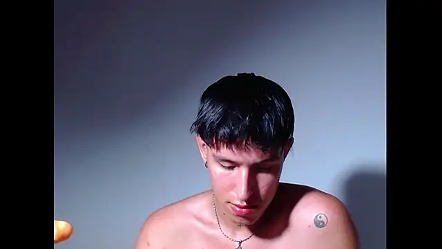 Онлайн чат XXX rowanbig