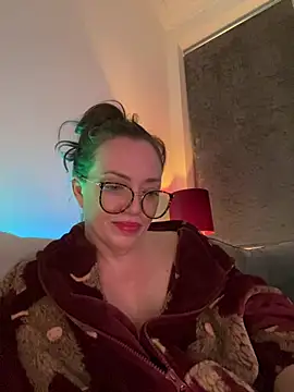 Chat XXX en directo de FemDom_RubyKnightXXO