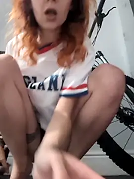 دردشة FreyaFucksFans الجنسية المباشرة