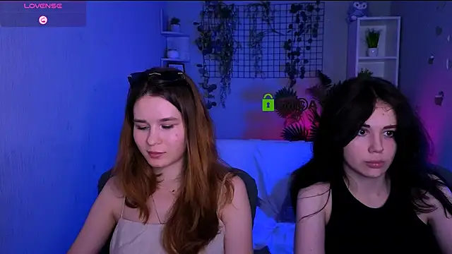 riley_sanders' Live XXX Chat