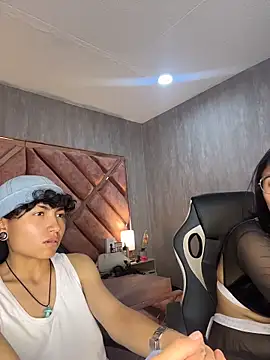 Chatroom XXX en direct de ian_mathias_