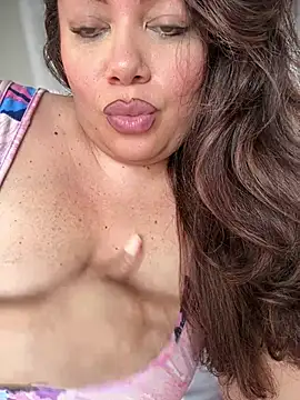 BadAssVeronica Show in webcam