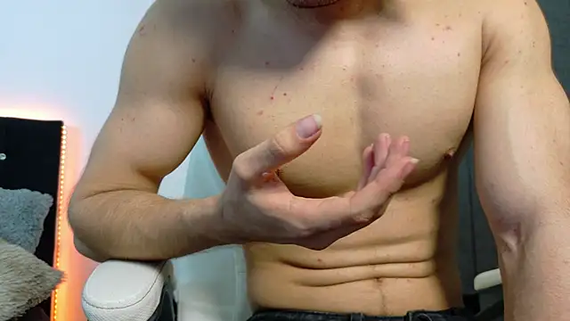 Chat XXX en directo de eren_jeager