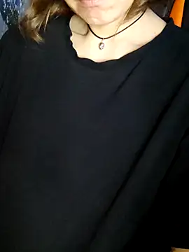 Aashikalaa's Live XXX Chat