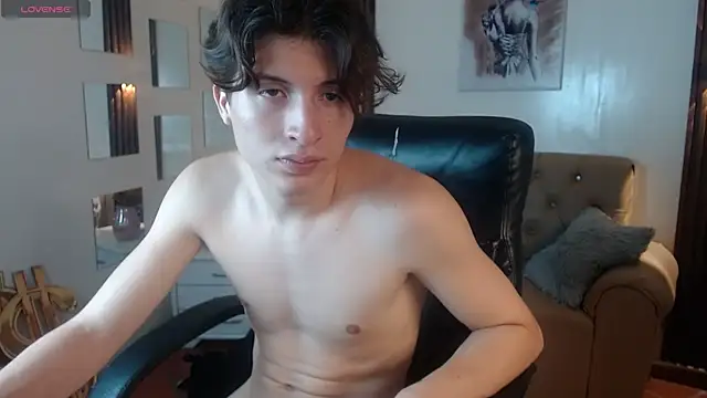 Chat XXX en directo de Marcoviolet