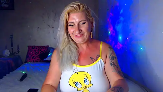 LilLux – Naživo XXX chat