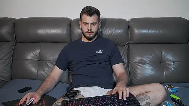 CrazyDom1 Chat XXX in diretta