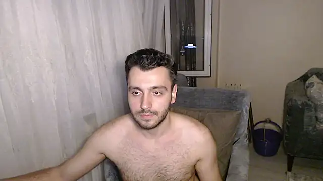 Онлайн чат XXX handsomeee04