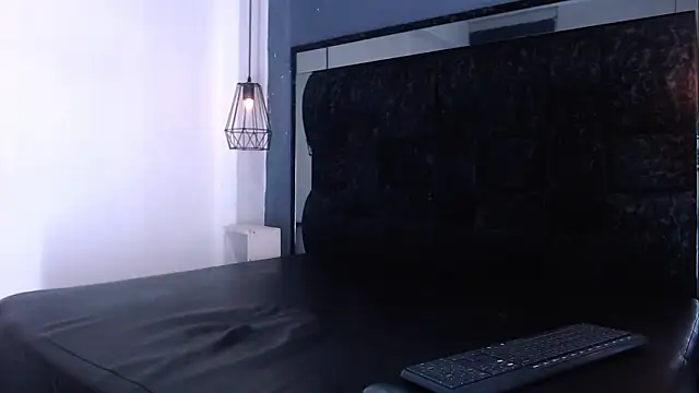 MaxWyatt_'s Live XXX Chat