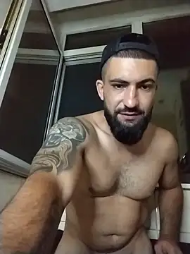 Tommy_Porn_: απευθείας συνομιλία ΧΧΧ