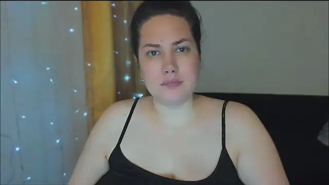 _madalexa_ Adlı Modelin Canlı XXX Sohbeti
