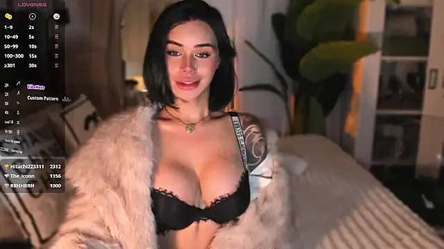 ParisianDoll Chat XXX in diretta