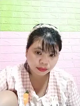 XXX chat uživo modela Xuka_lyss