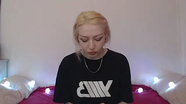 Chat XXX en directo de Emily_hardcore