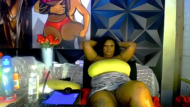 Chat +18 de Ebonyfancyface ao vivo