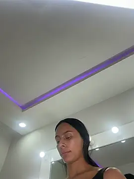 Chat XXX en directo de karlyn_angels
