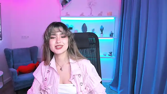 AnneTLi's Live XXX Chat