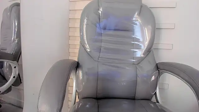 Czat XXX na żywo – ivy_leee
