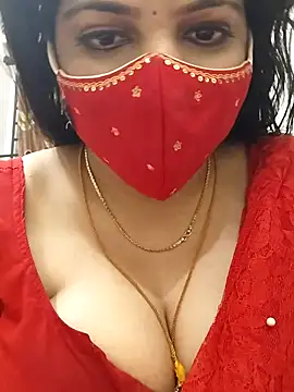tamilrojaodi Chat XXX in diretta