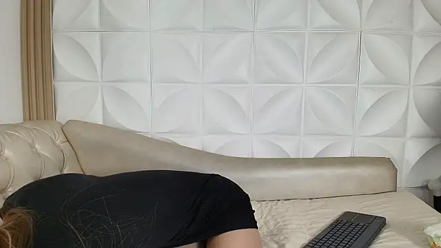 SkyRose_ – Naživo XXX chat
